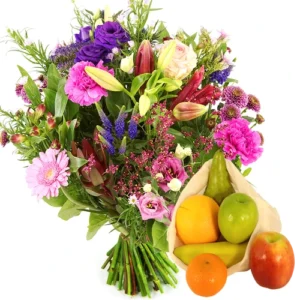 Veld geplukt boeket + zak vers fruit